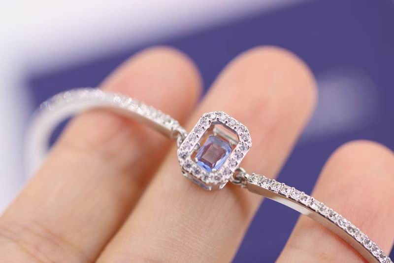Swarovski Bracelet 10yxq23